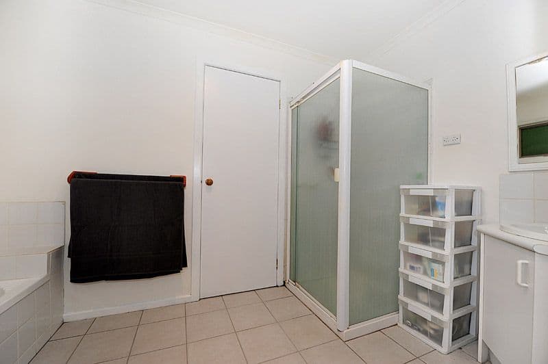 5 Florence Avenue, UPWEY VIC 3158, Upwey - Thumbnail 7