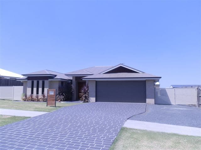 34 Shoesmith Road, WESTBROOK QLD 4350, Westbrook - Thumbnail 3
