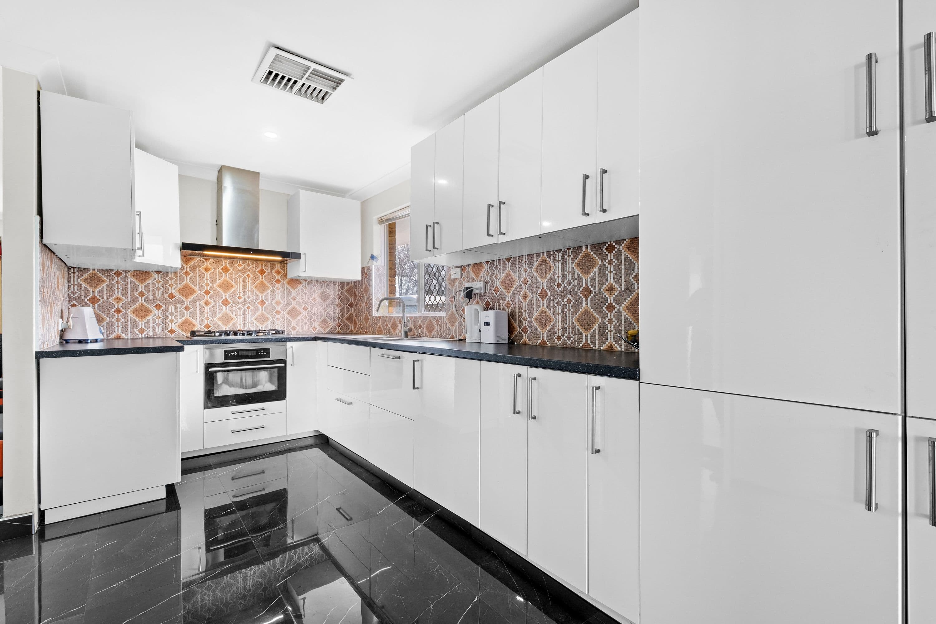 50 Willeri Drive, Parkwood WA 6147, Parkwood - Thumbnail 6