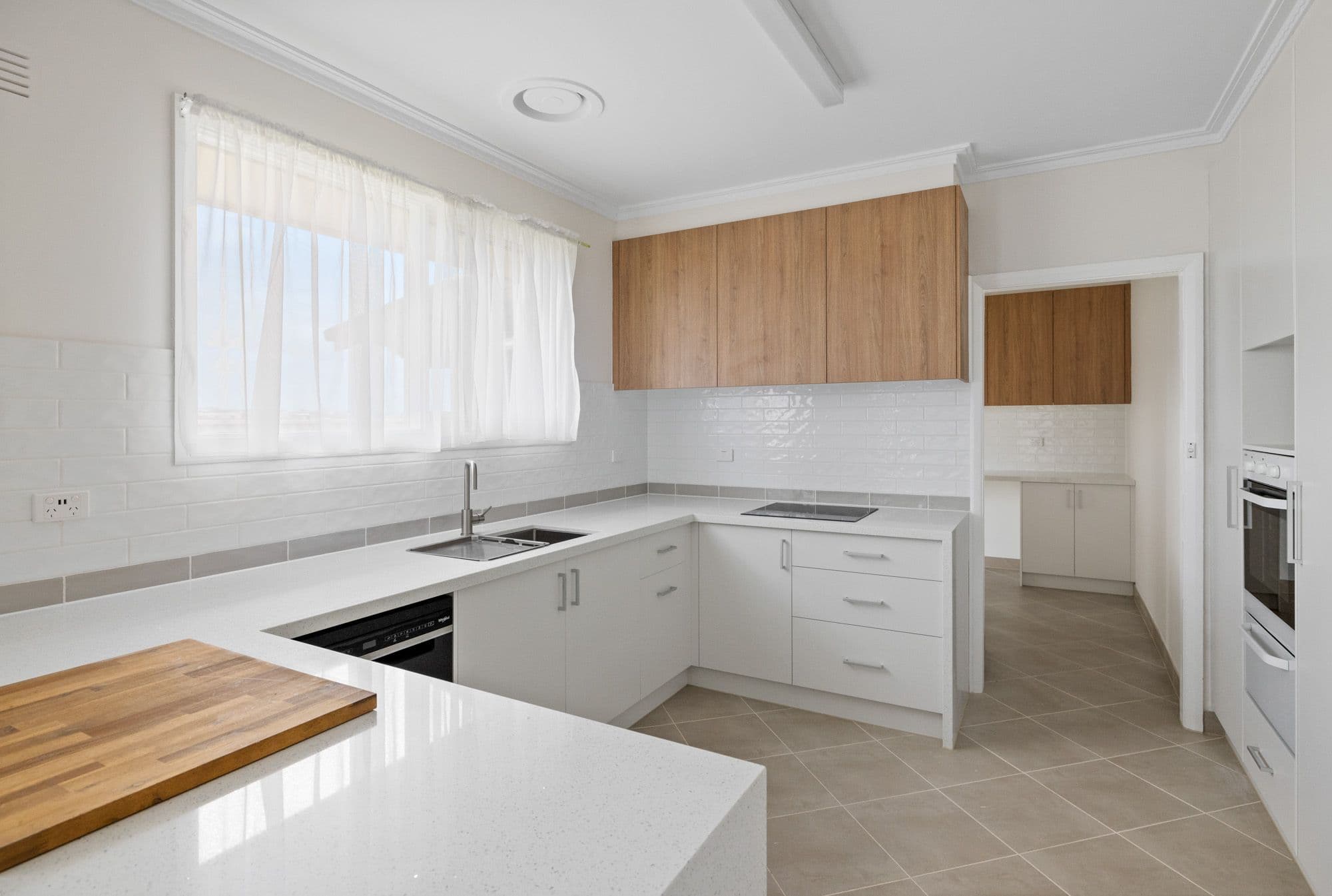 300 Cunninghams Road, Werribee South VIC 3030, Werribee South - Thumbnail 3