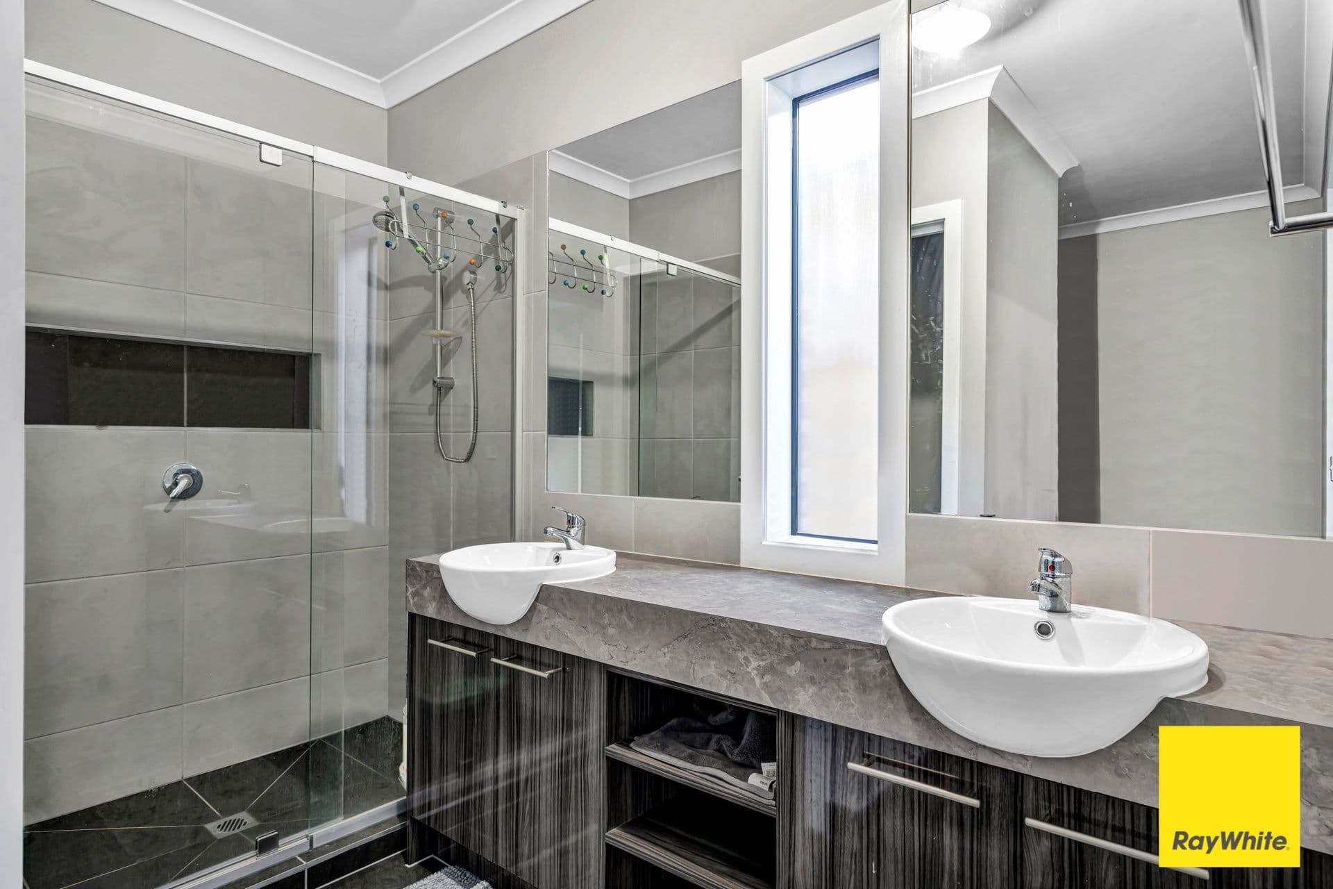6 Wenachee Street, Tarneit VIC 3029, Tarneit - Thumbnail 4