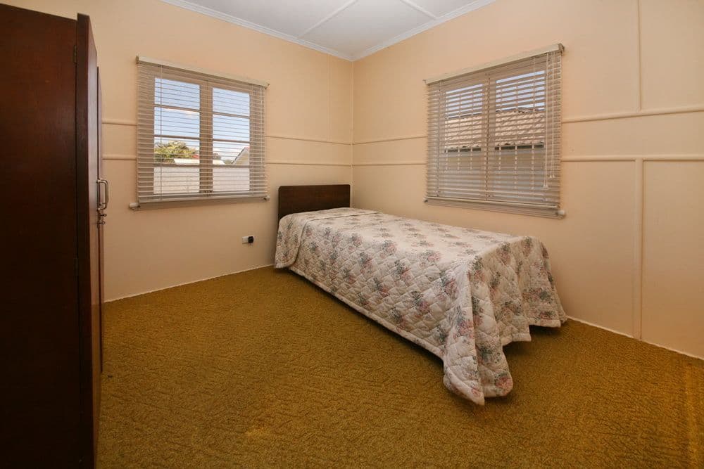 44 McCurley Street, WYNNUM WEST QLD 4178, Wynnum West - Thumbnail 6