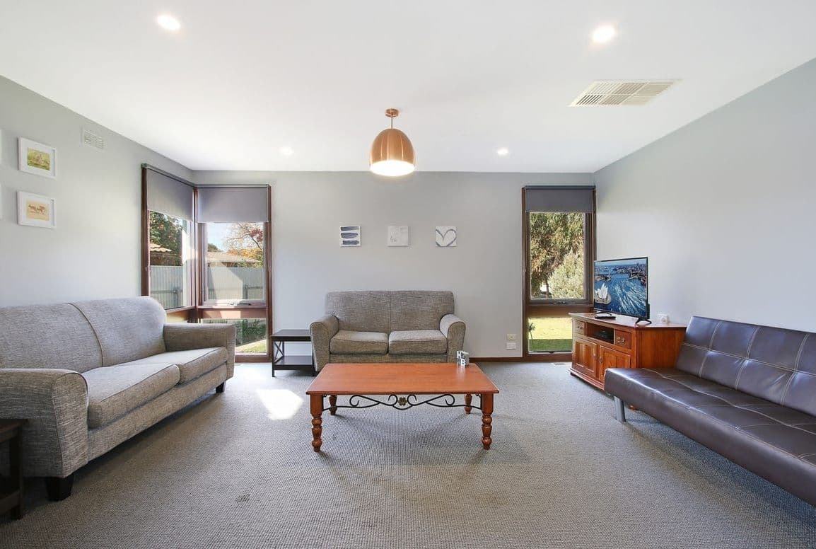 5 Kiama Street, Springdale Heights NSW 2641, Springdale Heights - Image 1