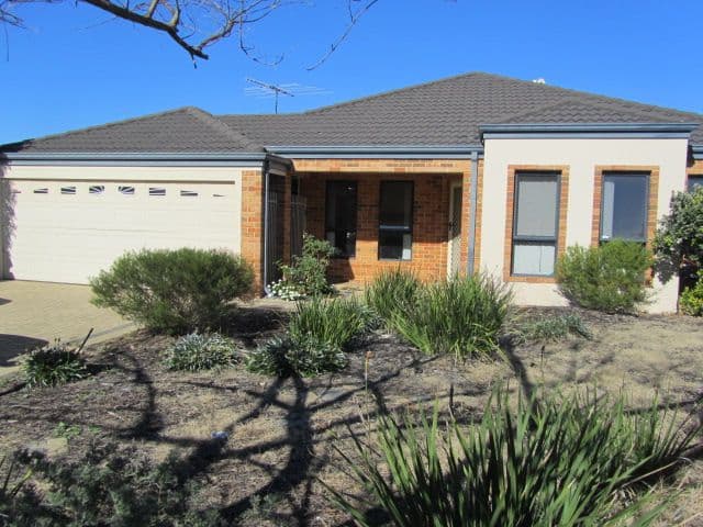 10 Cleopatra Circuit, Bertram WA 6167, Bertram - Image 1