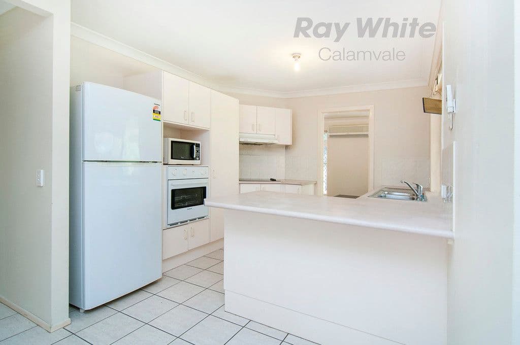 4 Murphy Street, CALAMVALE QLD 4116, Calamvale - Thumbnail 2