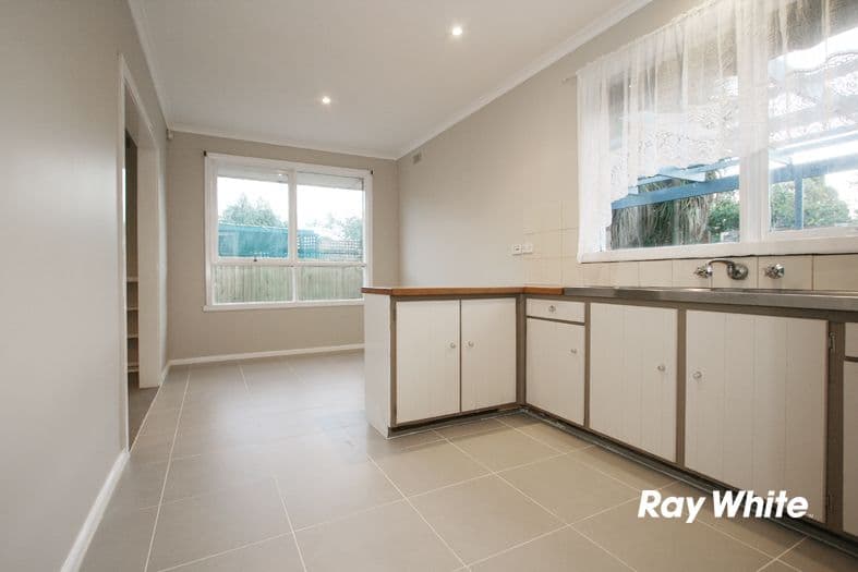 106 Gladstone Road, DANDENONG NORTH VIC 3175, Dandenong North - Thumbnail 4