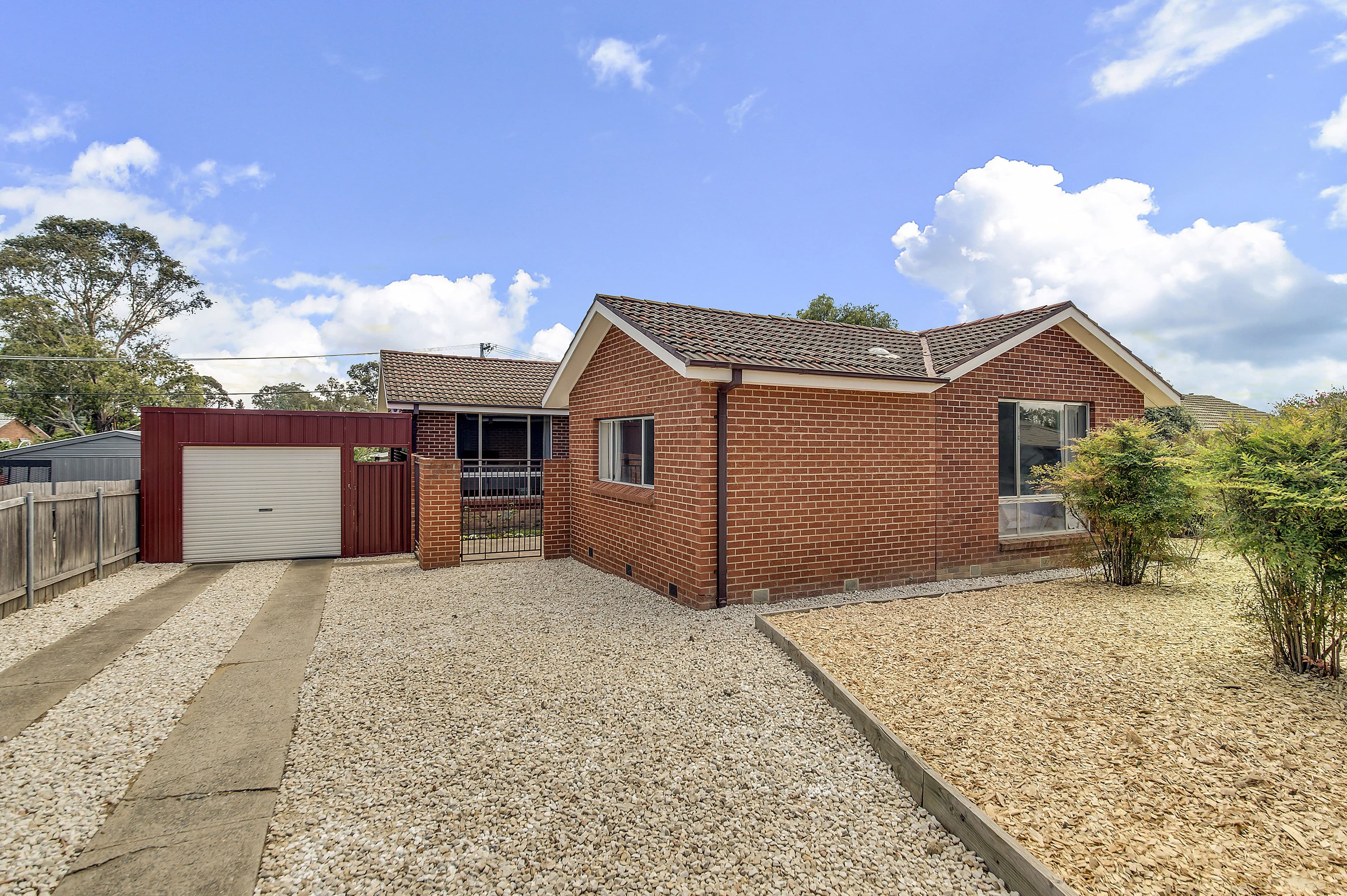 27 Pavonia Street, Rivett ACT 2611, Rivett - Thumbnail 2