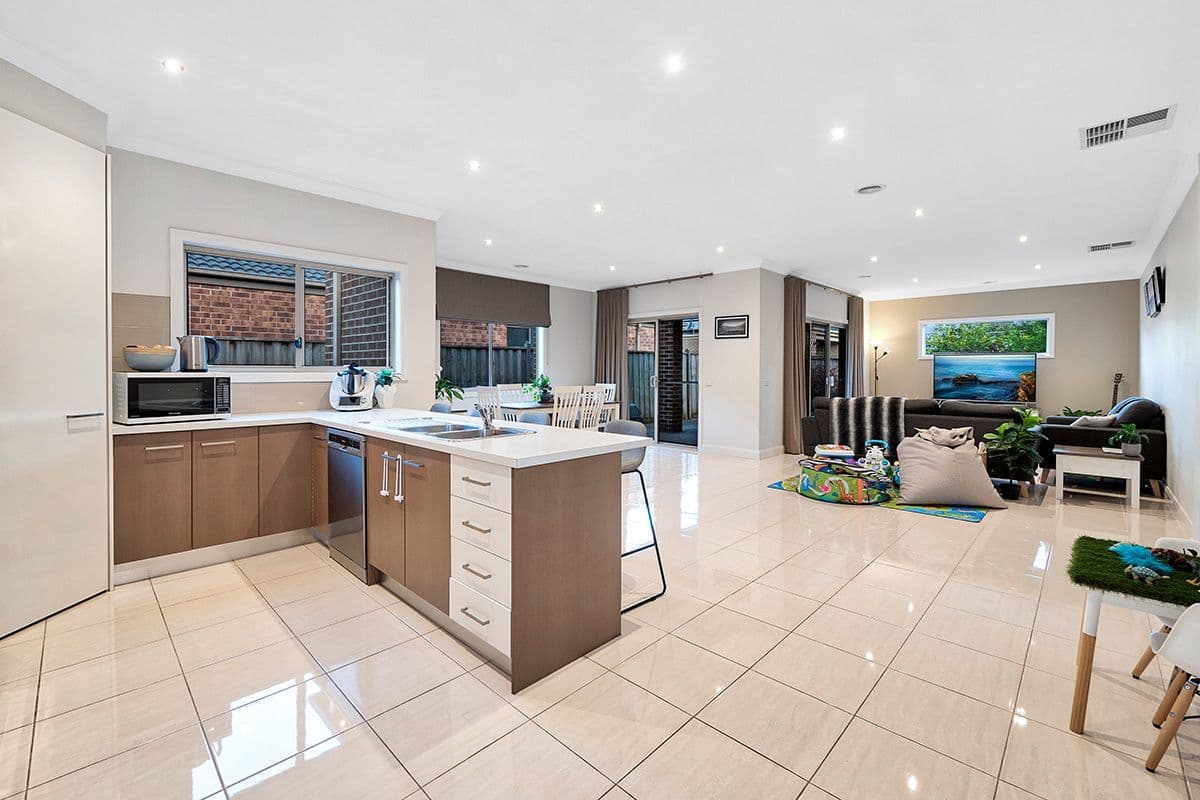 95 Brookwater Parade, Lyndhurst VIC 3975, Lyndhurst - Thumbnail 3