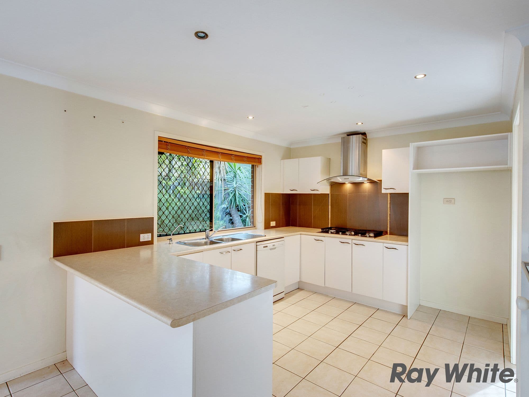 13 Clifford Court, Goodna QLD 4300, Goodna - Thumbnail 4