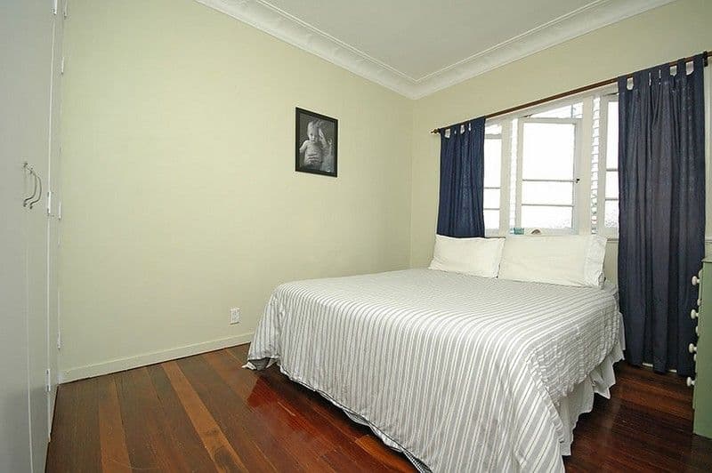 21 Martha Street, CAMP HILL QLD 4152, Camp Hill - Thumbnail 6