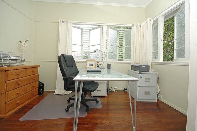 21 Martha Street, CAMP HILL QLD 4152, Camp Hill - Thumbnail 7