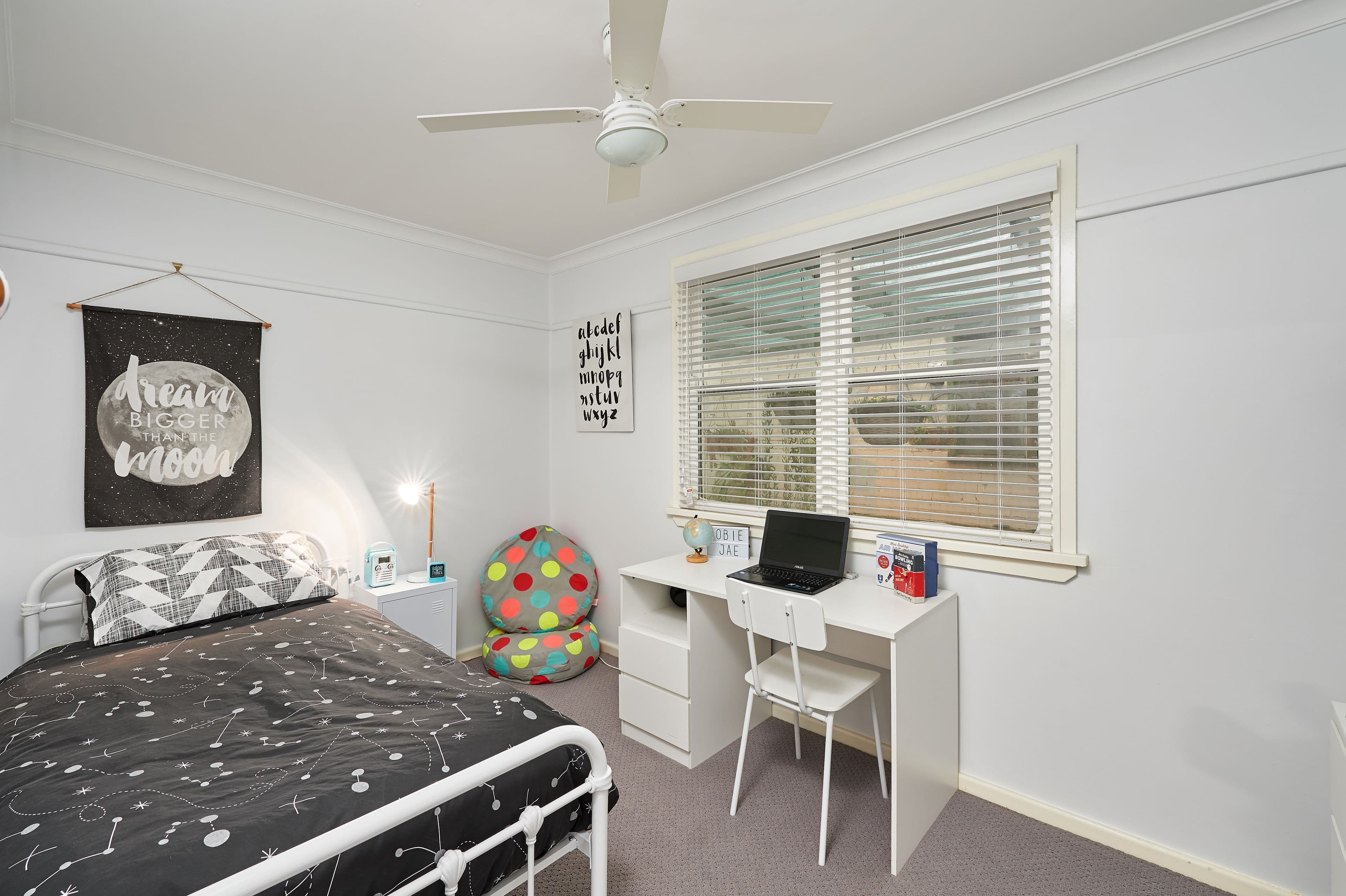 19 Gowrie Parade, Mount Austin - Thumbnail 5