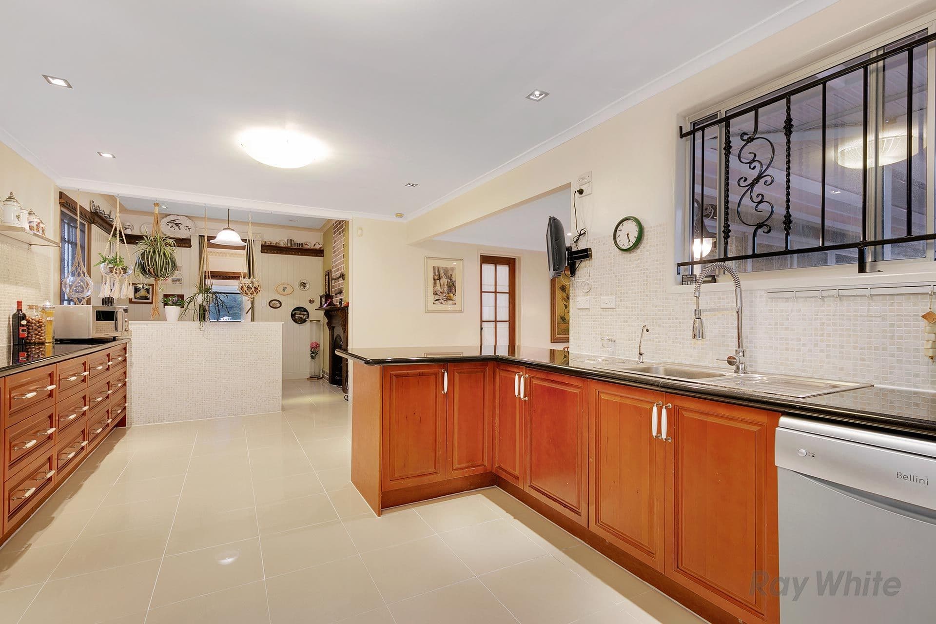 65 Grenfell Street, Mount Gravatt East QLD 4122, Mount Gravatt East - Thumbnail 5