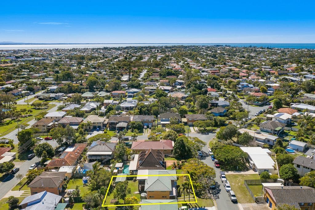 18 Houghton Avenue, Redcliffe QLD 4020, Redcliffe - Thumbnail 3