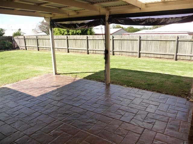 11 Jenna Court, KEARNEYS SPRING QLD 4350, Kearneys Spring - Thumbnail 5