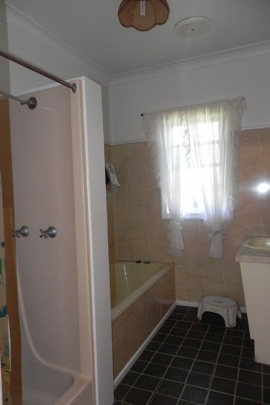 32 Factory Street, PITTSWORTH QLD 4356, Pittsworth - Thumbnail 6