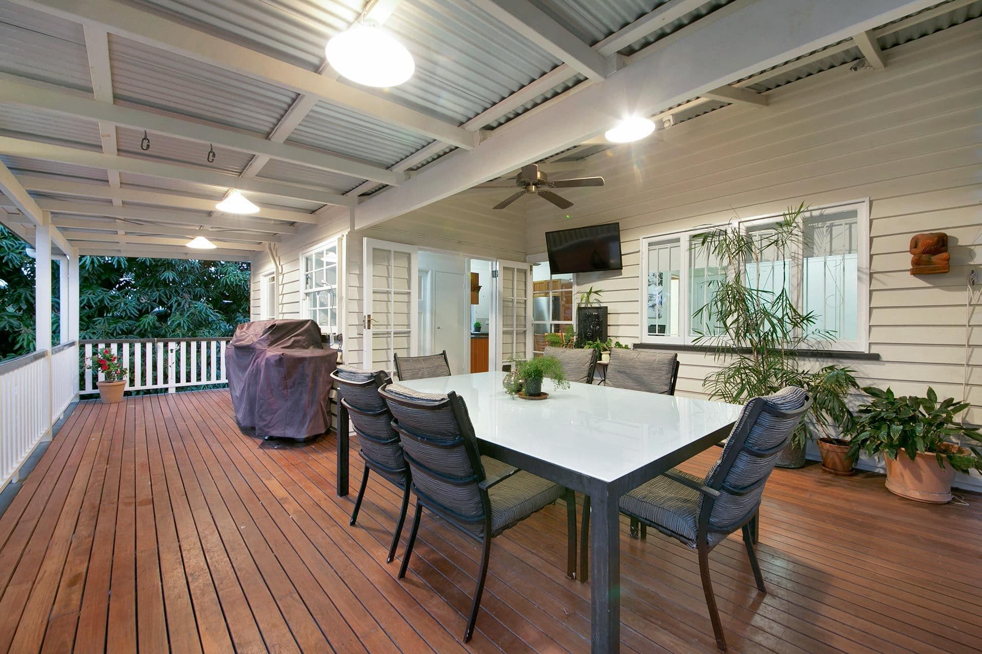 100 Lillian Avenue, Salisbury QLD 4107, Salisbury - Thumbnail 2