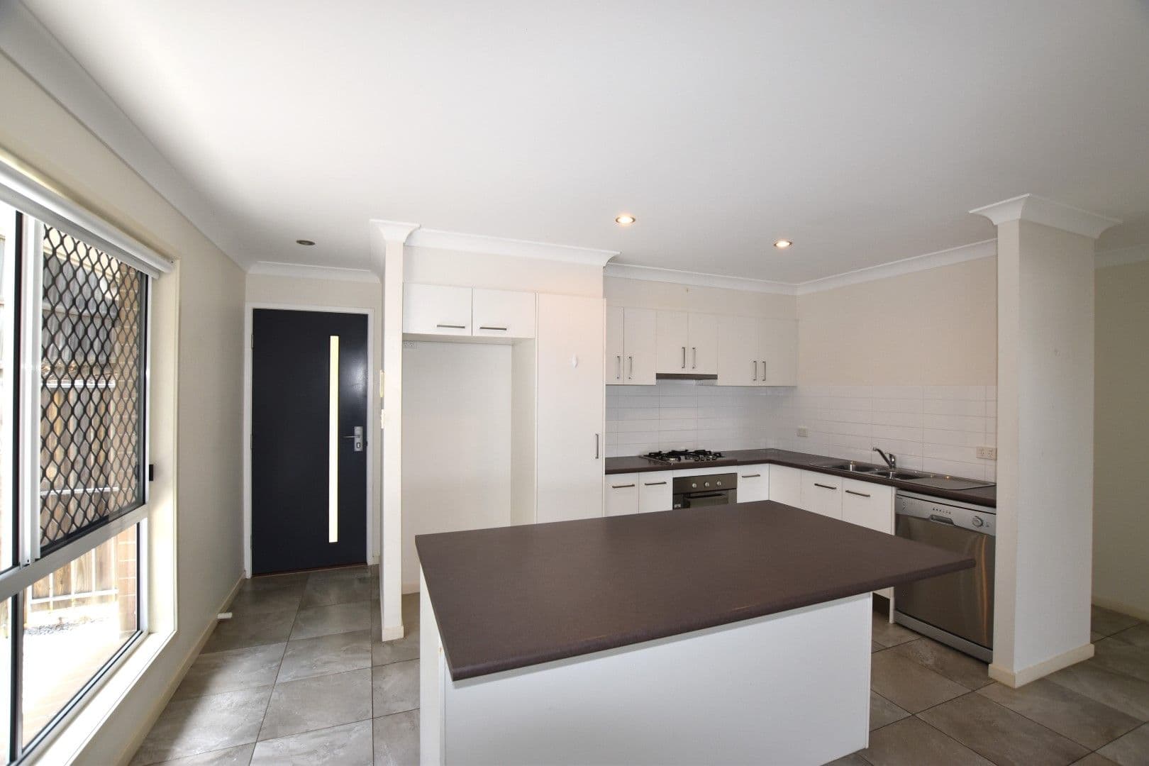 42 Cania Way, Clinton QLD 4680, Clinton - Thumbnail 5