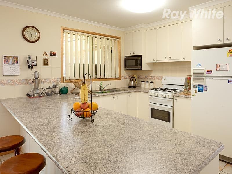 29 Kingfisher Drive, WODONGA VIC 3690, West Wodonga - Thumbnail 3
