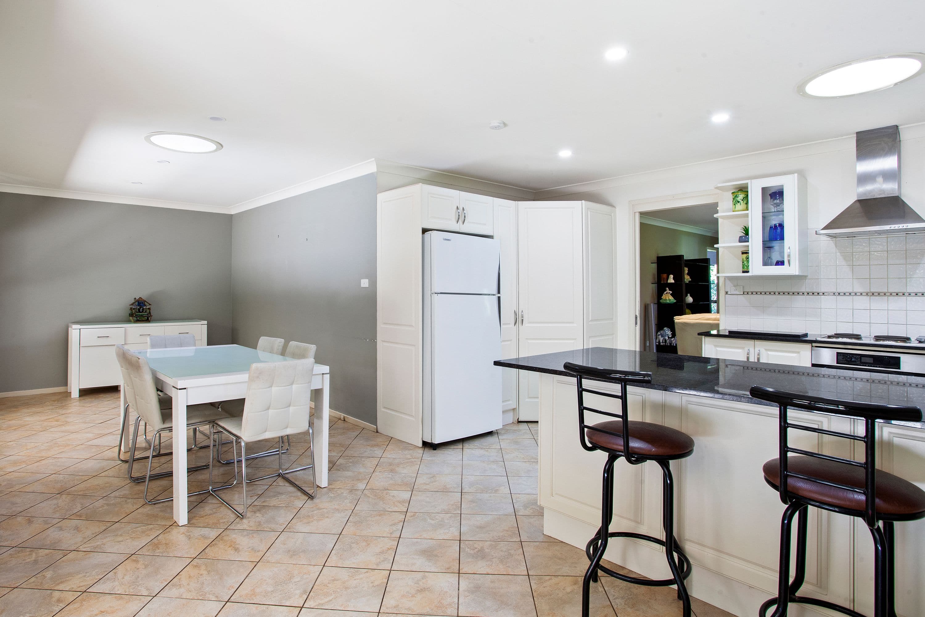 9 Sunnyhills Terrace, Berkeley Vale NSW 2261, Berkeley Vale - Thumbnail 5