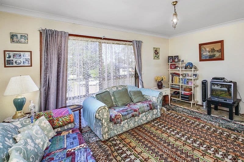 1 Gannet Close, BERKELEY VALE NSW 2261, Berkeley Vale - Thumbnail 4