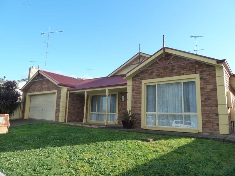 52 Heath Street, MOUNT GAMBIER SA 5290, Mount Gambier - Image 1