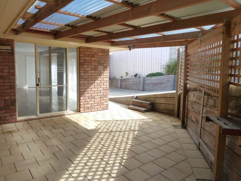 52 Heath Street, MOUNT GAMBIER SA 5290, Mount Gambier - Thumbnail 2