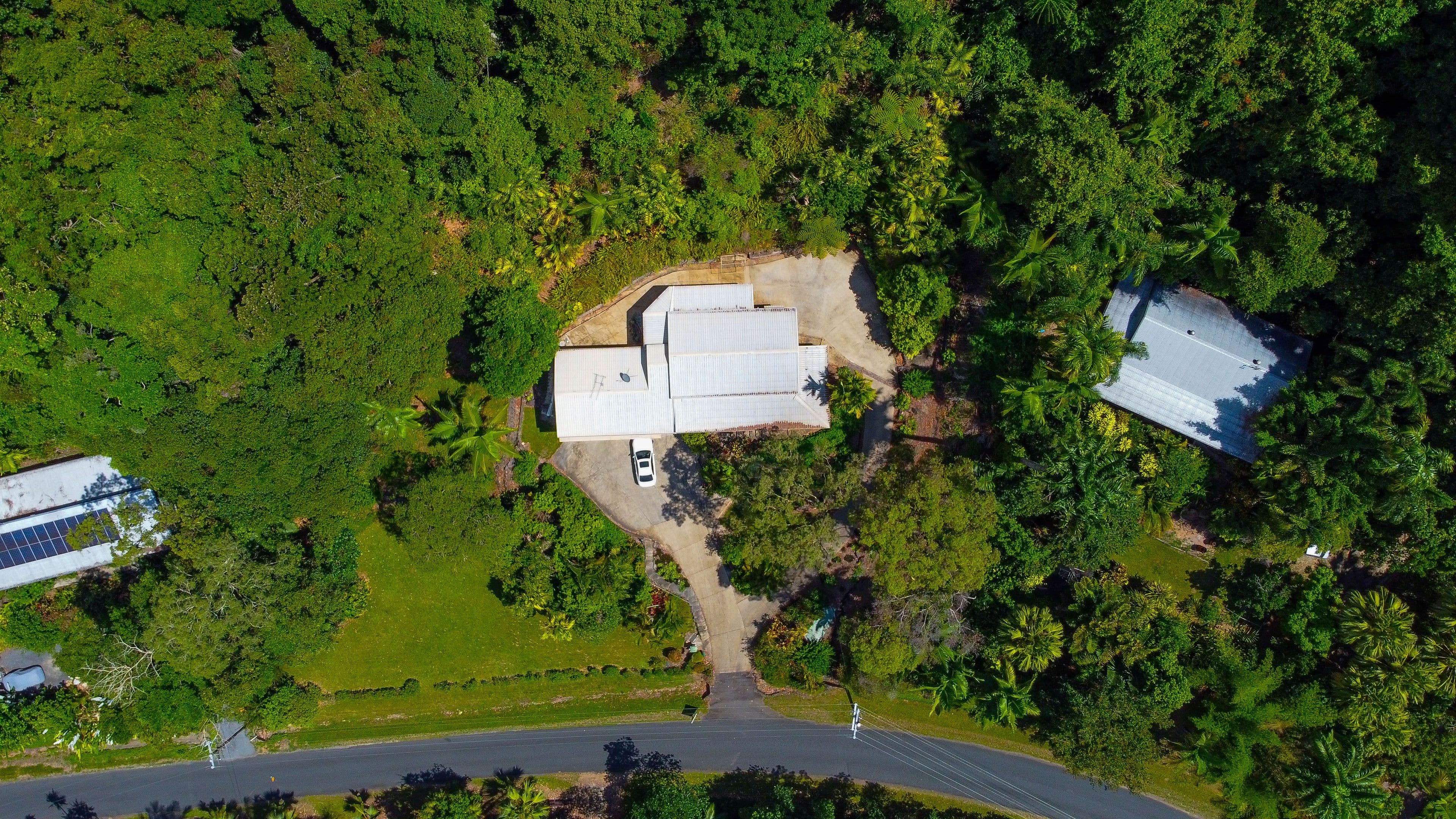26-28 Cascades Drive, Redlynch QLD 4870, Redlynch - Thumbnail 2