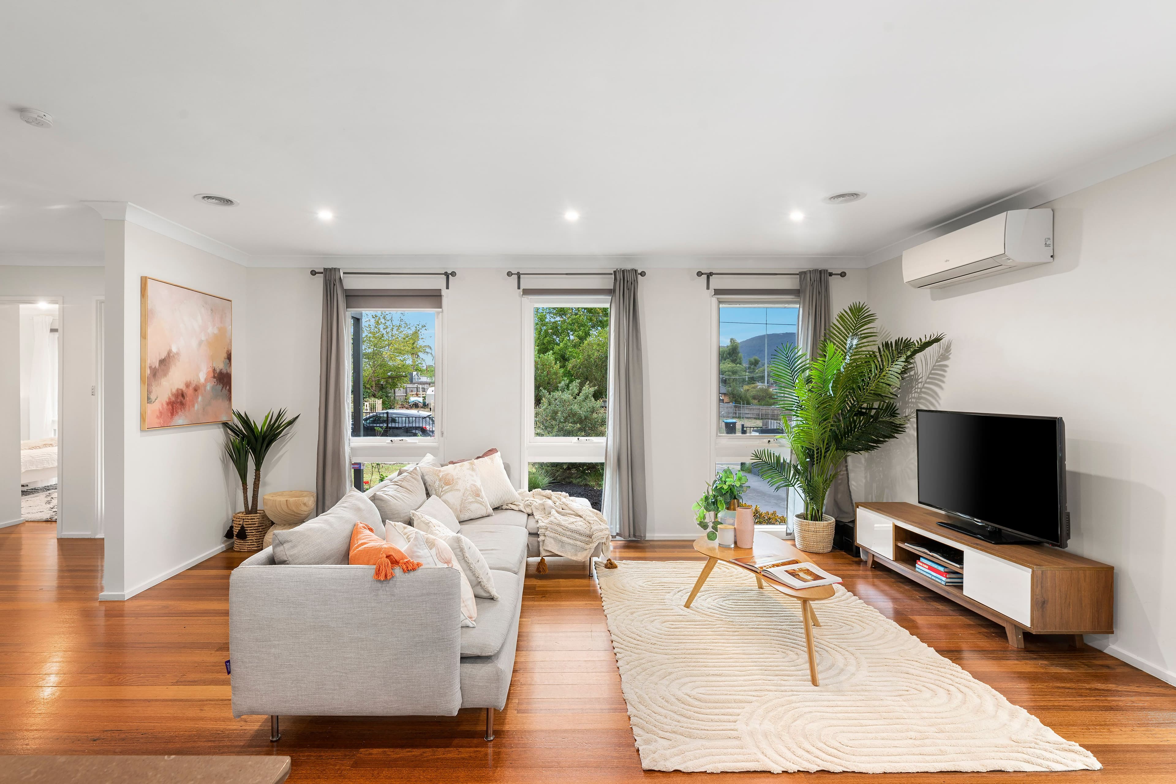38 Holme Road, Ferntree Gully VIC 3156, Ferntree Gully - Thumbnail 2