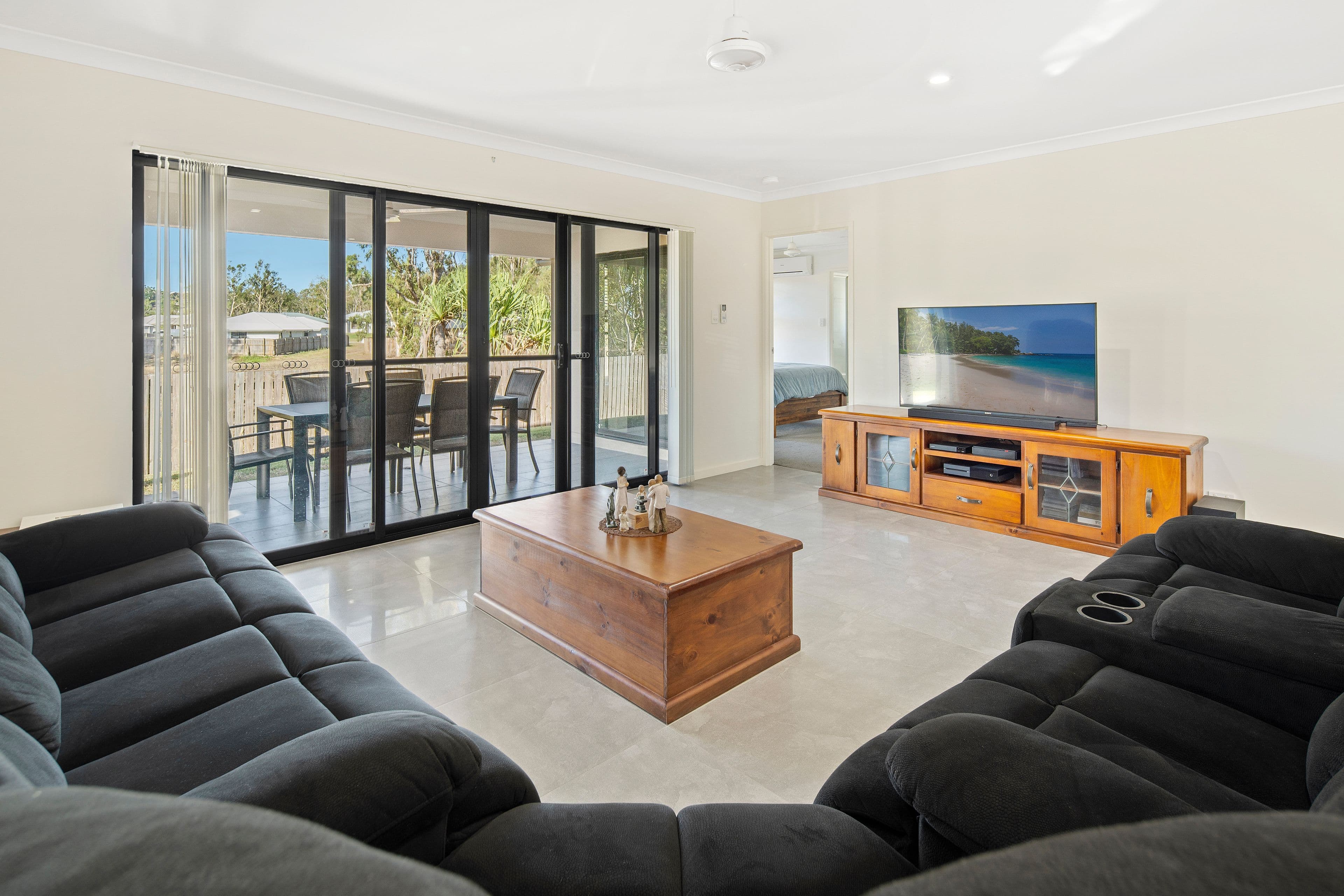 5 Grevillea Place, Cannonvale QLD 4802, Cannonvale - Thumbnail 5