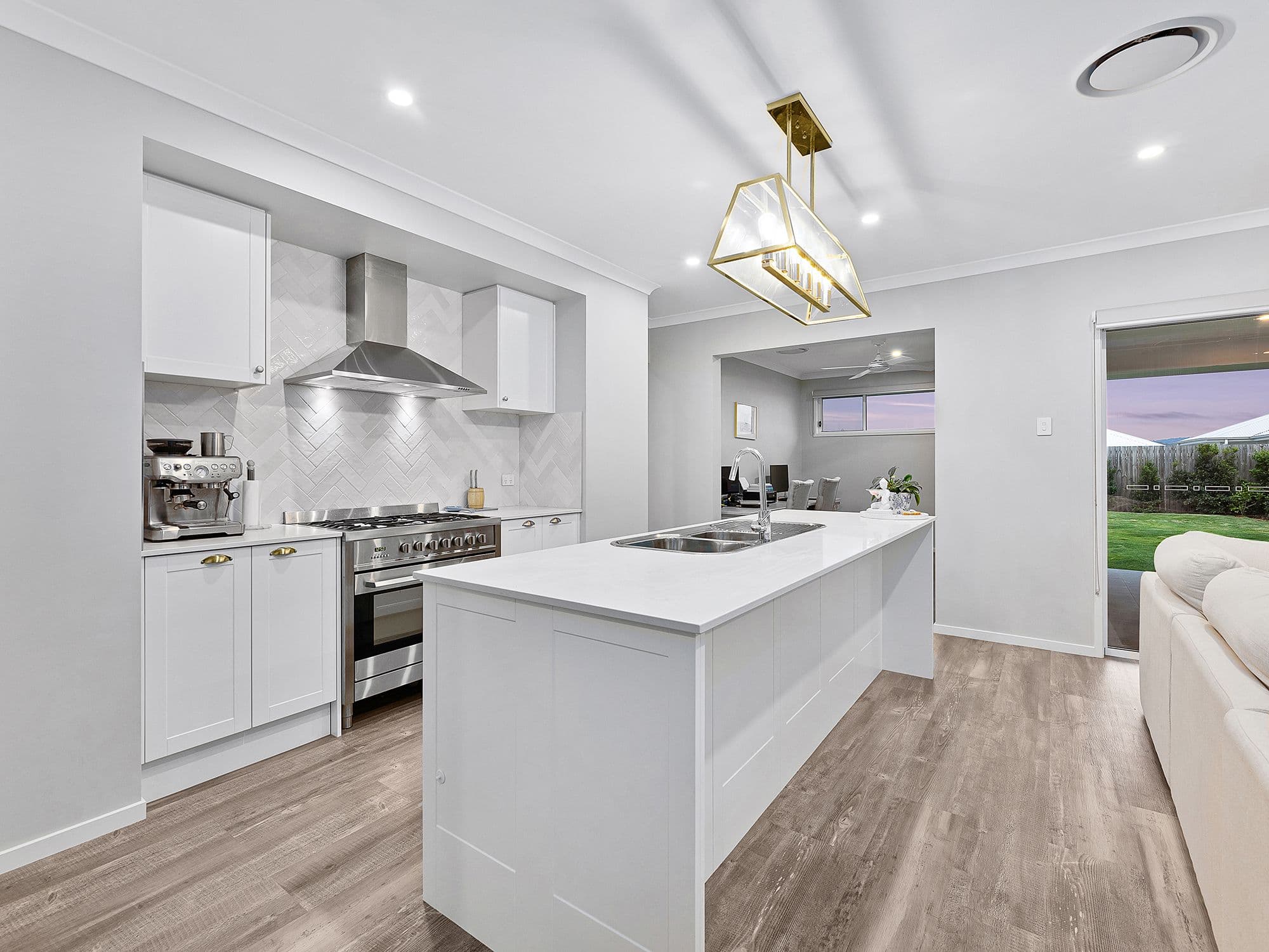 12 Minerva Street, South Ripley QLD 4306, South Ripley - Thumbnail 6
