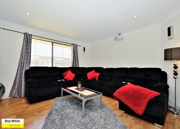 7 Tregaron Link, Ellenbrook WA 6069, Ellenbrook - Thumbnail 3