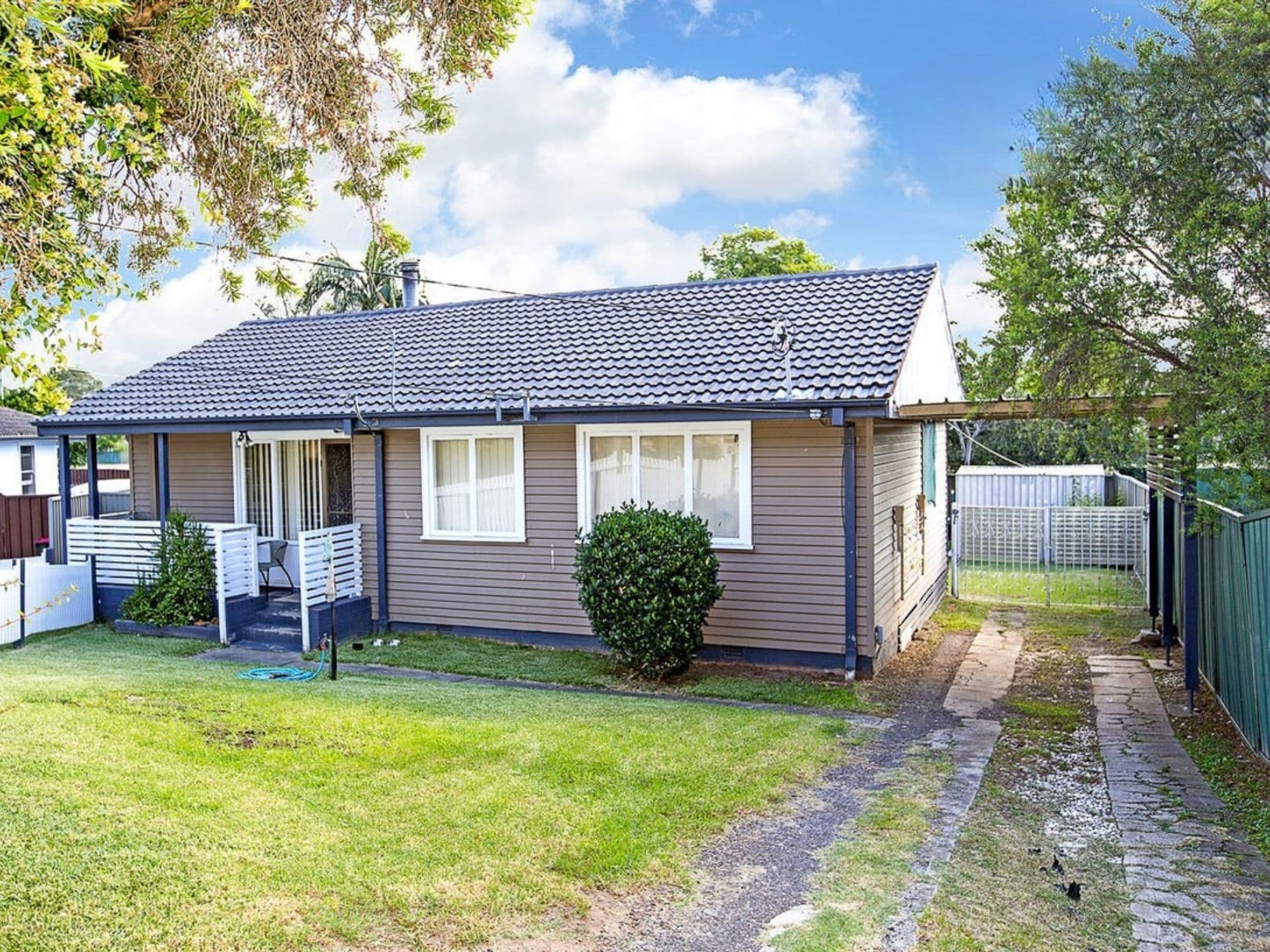 4 Natuna Place, Lethbridge Park NSW 2770, Lethbridge Park - Image 1
