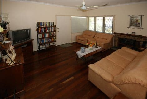1 Burdham Way, BALGA WA 6061, Balga - Thumbnail 2