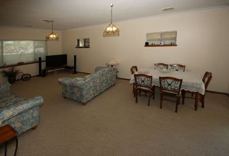 1 Burdham Way, BALGA WA 6061, Balga - Thumbnail 4