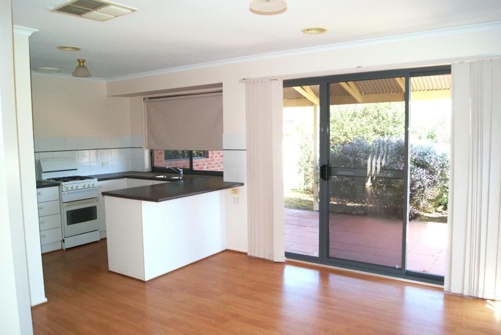 21 Sturtvale Court, ALBURY NSW 2640, West Albury - Thumbnail 4