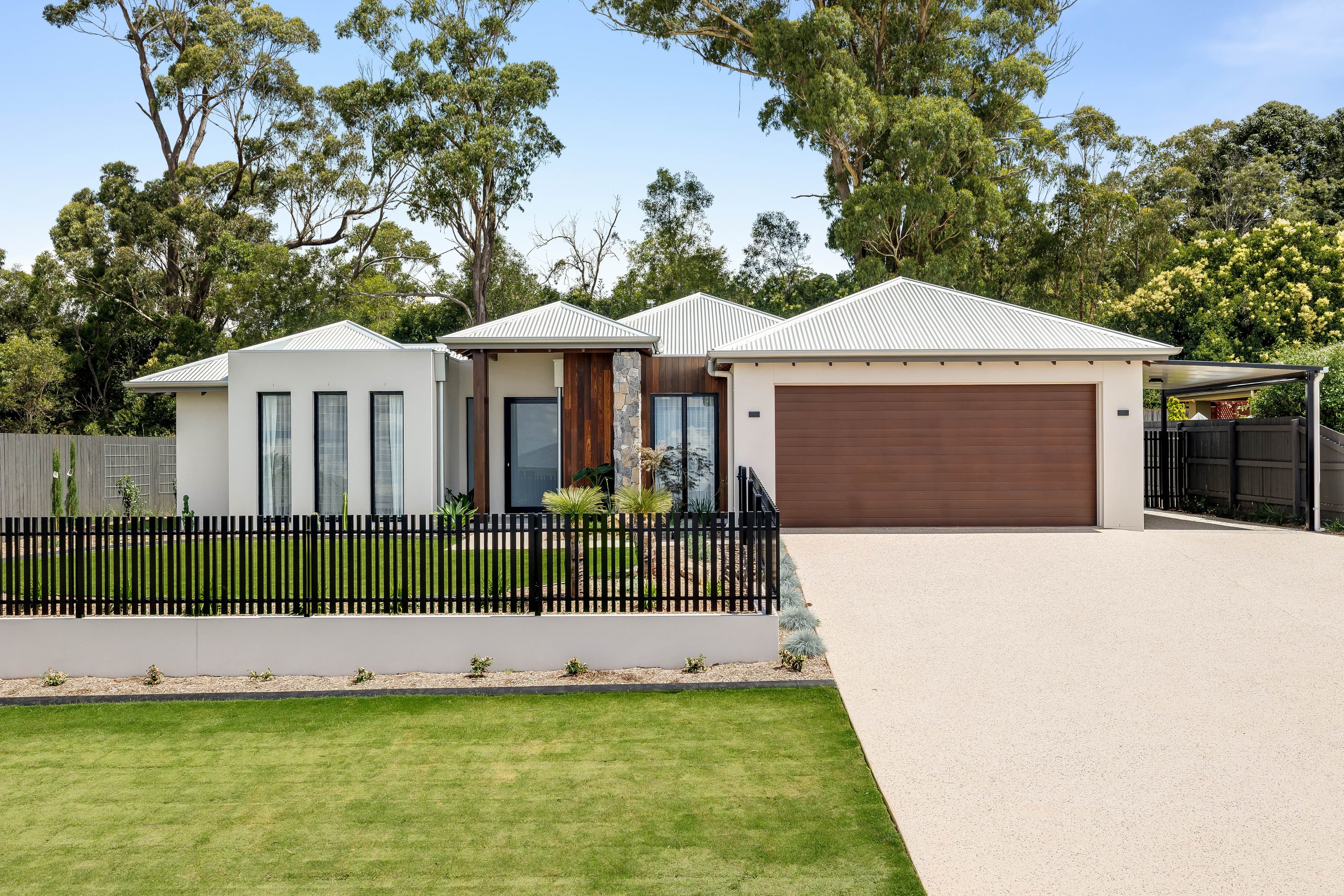 32 Brimblecombe Drive, Middle Ridge QLD 4350, Middle Ridge - Image 1
