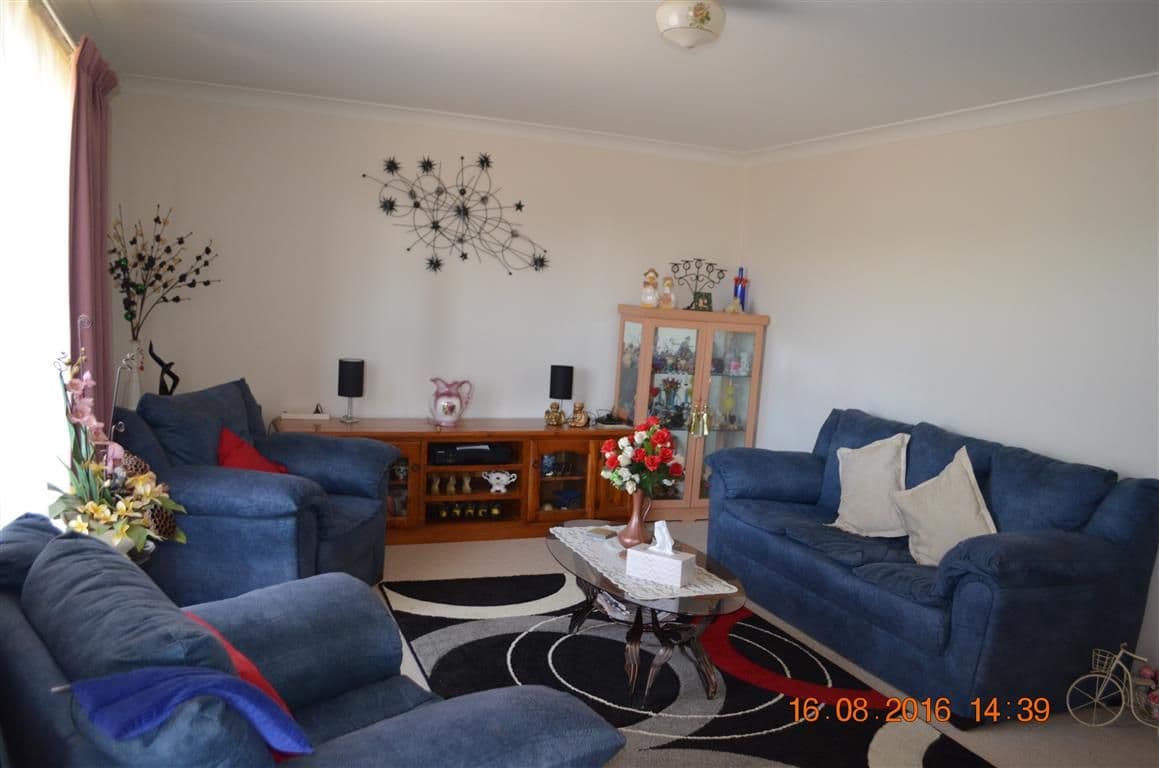 30 Howick Street, Tumut - Thumbnail 2