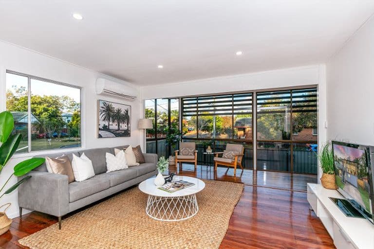 57 Poplar Avenue, Woodridge QLD 4114, Woodridge - Thumbnail 2