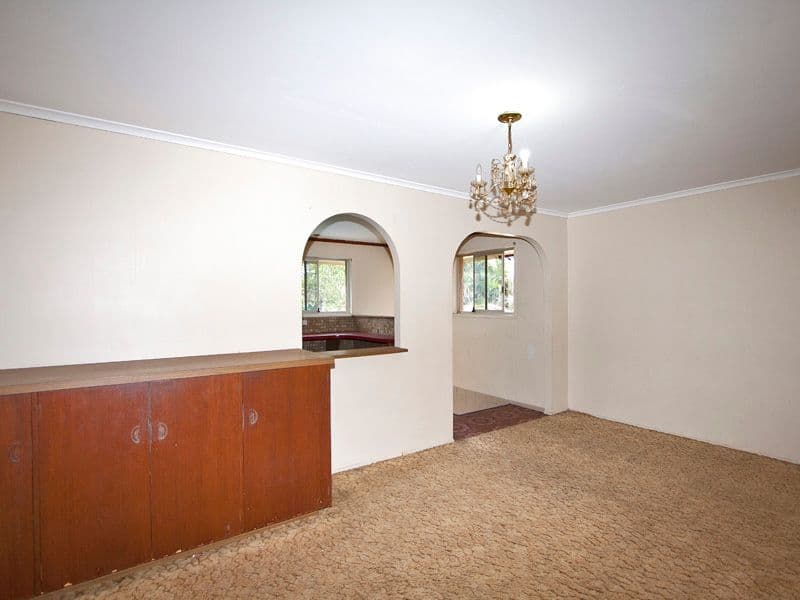 12 Mugara Street, CHERMSIDE WEST QLD 4032, Chermside West - Thumbnail 6