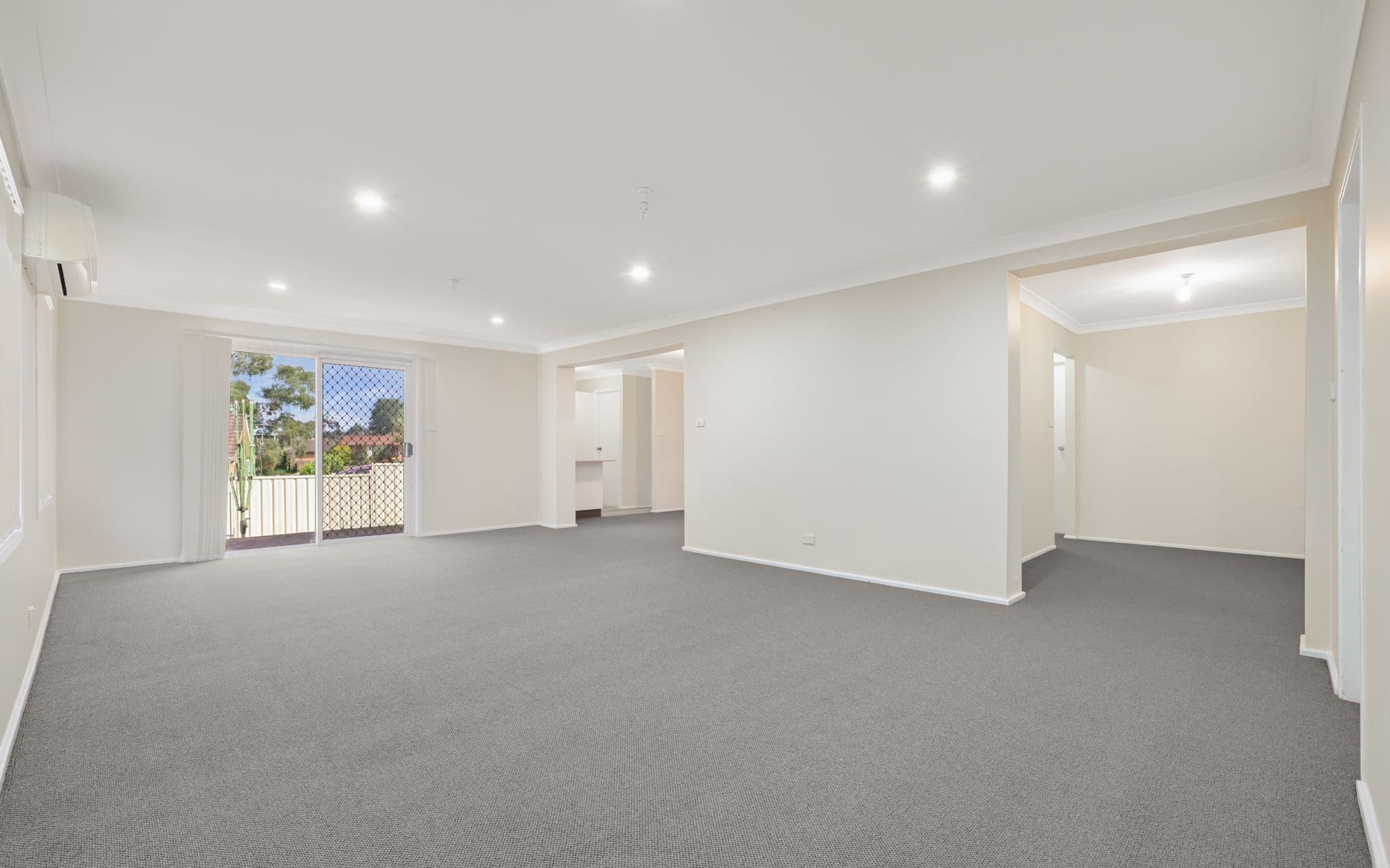 17 Jersey Parade, Minto NSW 2566, Minto - Thumbnail 5