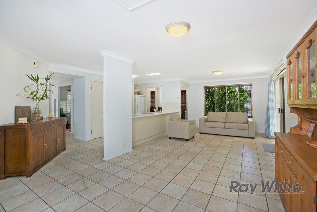 6 Eucalyptus Court, CAPALABA QLD 4157, Capalaba - Thumbnail 2