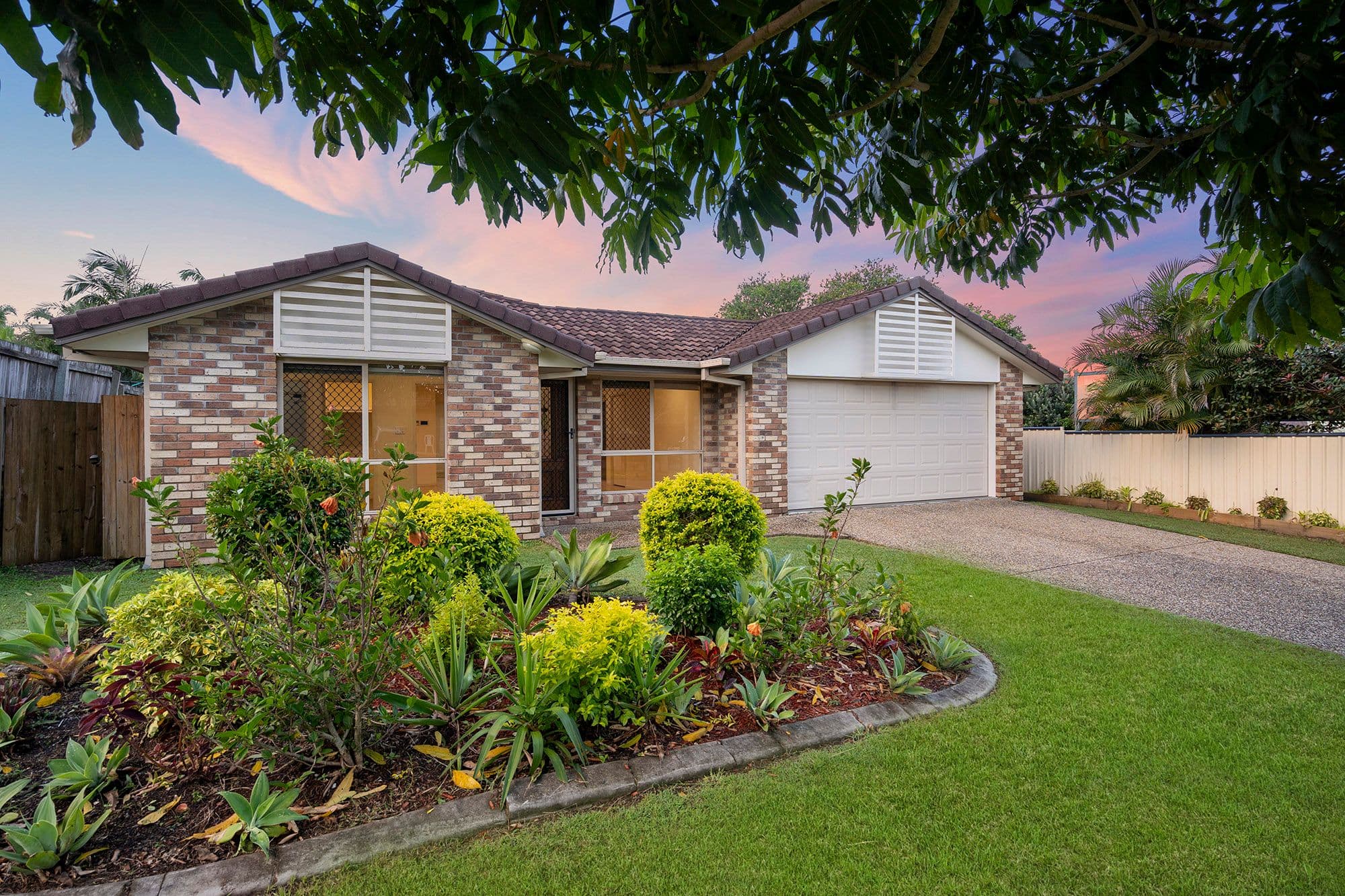 58 Rachel Drive, Crestmead QLD 4132, Crestmead - Thumbnail 2