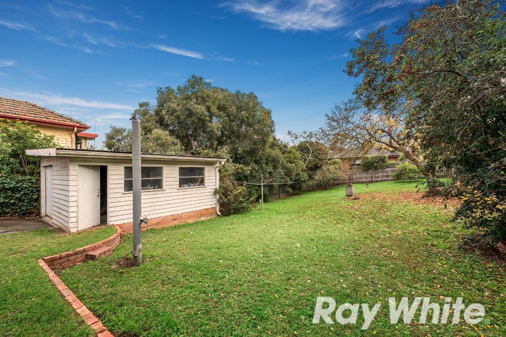 17 St Andrews Avenue, Rosanna VIC 3084, Rosanna - Thumbnail 8