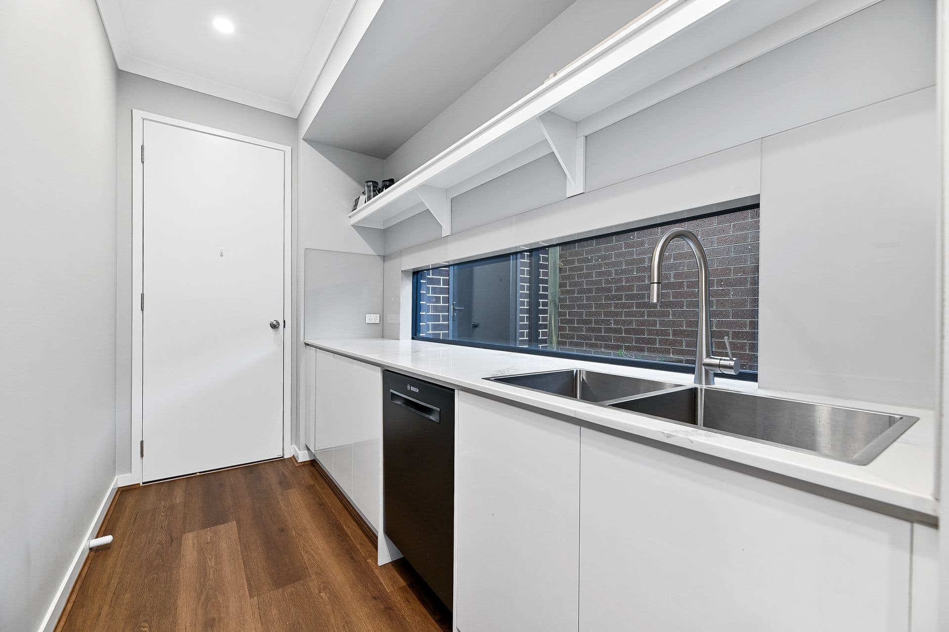 25 Excalibur Street, Berwick VIC 3806, Berwick - Thumbnail 7