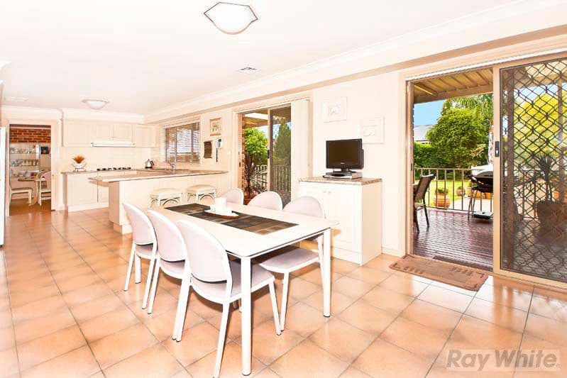 52  Begovich Crescent, ABBOTSBURY NSW 2176, Abbotsbury - Thumbnail 4