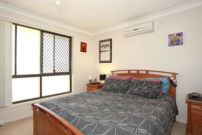 8 voyager Street, MARSDEN QLD 4132, Marsden - Thumbnail 4