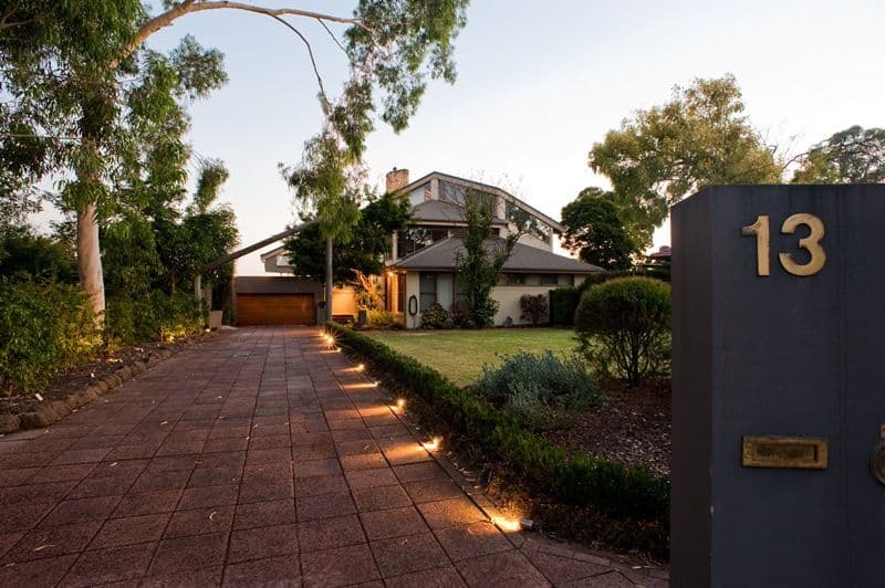 13 Mossman Drive, EAGLEMONT VIC 3084, Eaglemont - Thumbnail 4