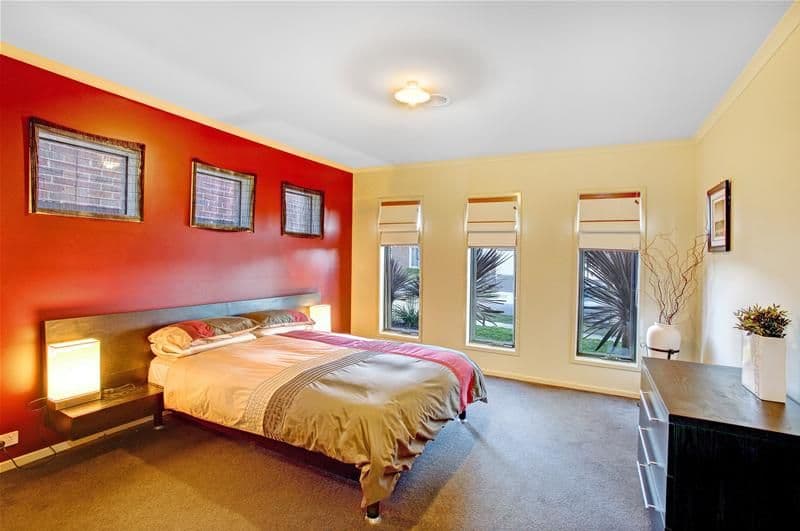 25 Two Creek Drive, EPPING VIC 3076, Epping - Thumbnail 4