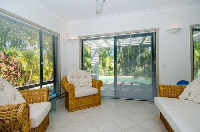 2 Steyning Court, Arundel QLD 4214, Arundel - Thumbnail 5